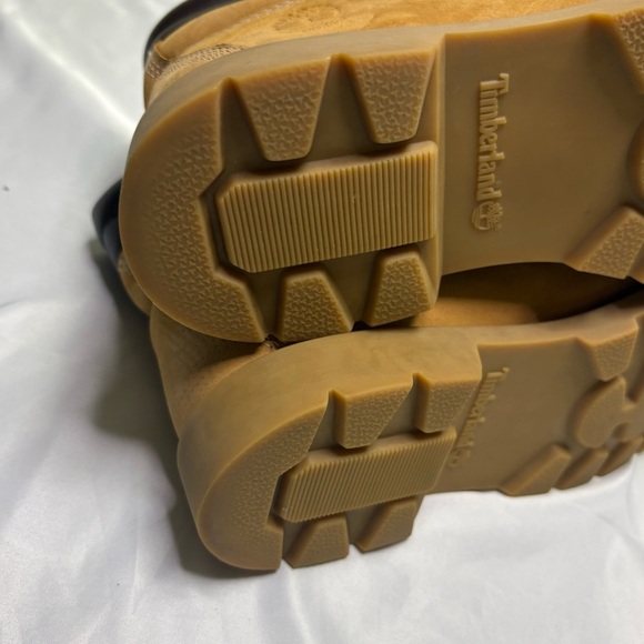 Timberland Womens 9 Classic Premium Waterproof Leather Boots Wheat Nubuck 6 Inch - Picture 8 of 10